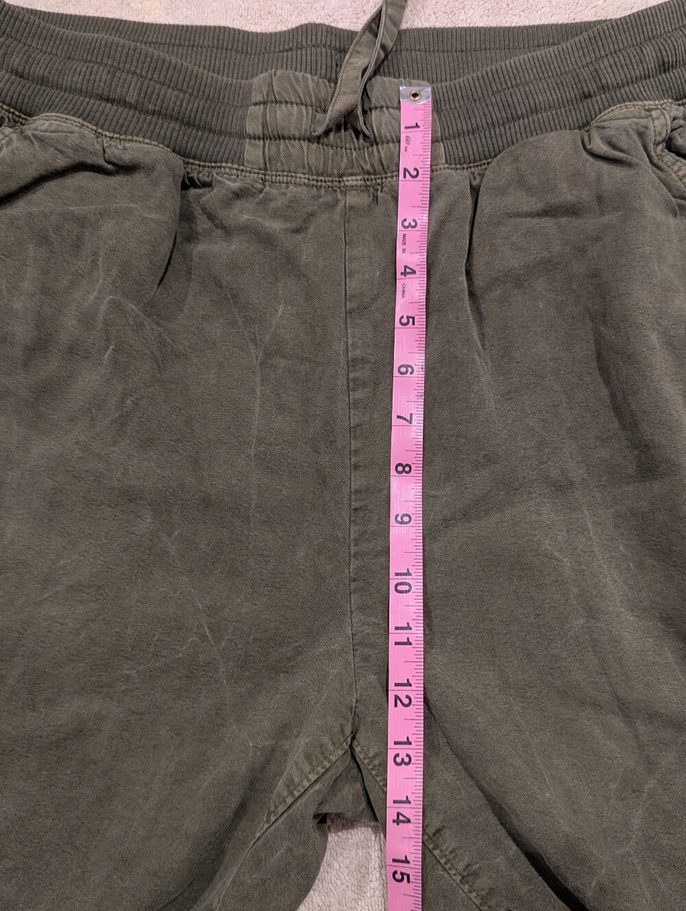 $22 Aerie Lightweight Cargo Joggers Olive Fun Green Utility Pants Size Large EUC - Picture 7 of 10